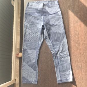 Lululemon wunder under 7/8 tight